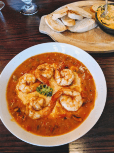 Magnolias On King, Old Town Virginia southern shrimp and grits #foodie #brunch